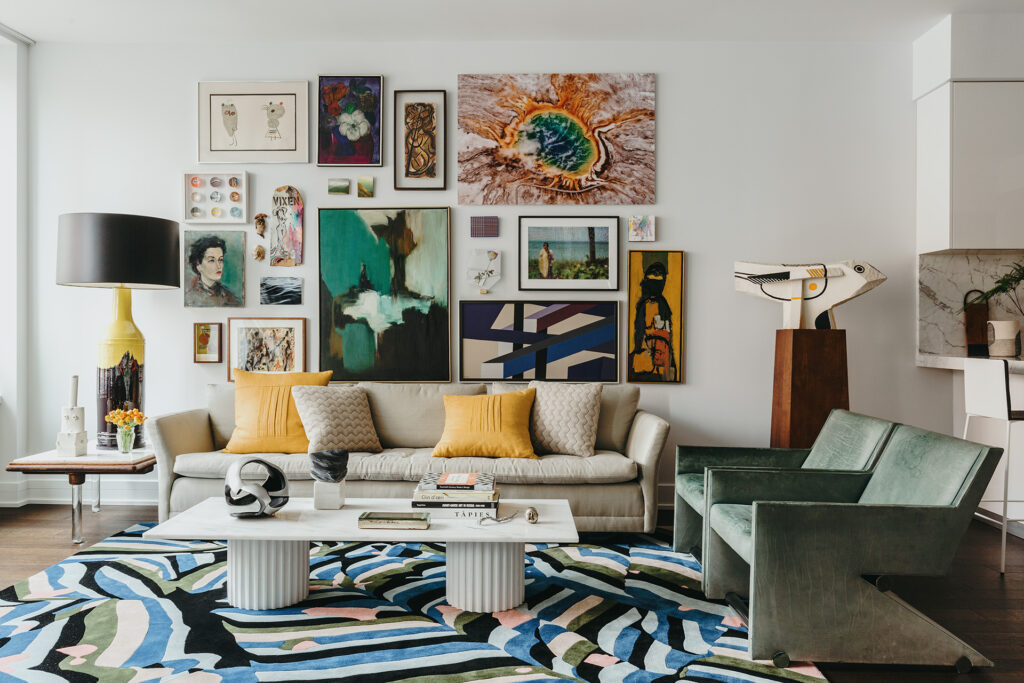 APPARTMENT FOR A COLLECTOR Interior